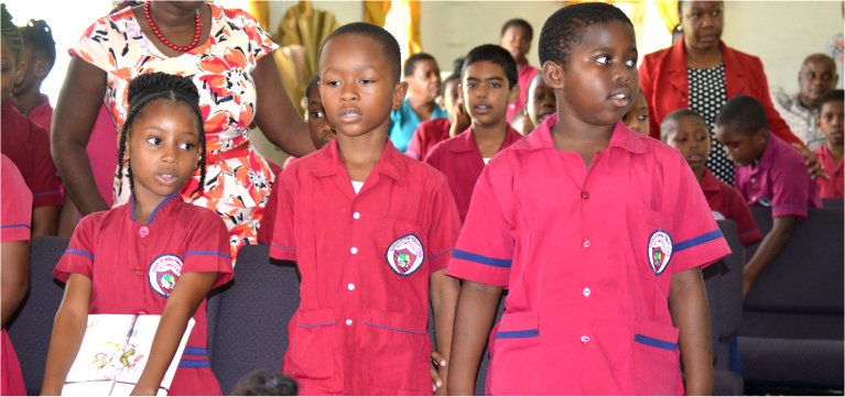 Dr. Angela Smith Principal of Gorden Greenidge school Barbados honoured for 40 years in the field of Education