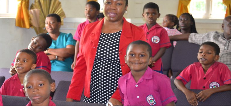 Dr. Angela Smith Principal of Gorden Greenidge school Barbados honoured for 40 years in the field of Education