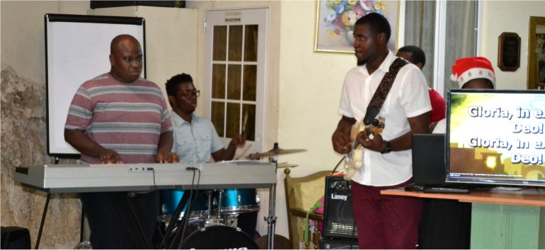 Mount Zion's Missions Inc Barbados Foursquare Church  Silver Chords Christmas Praise and Worship