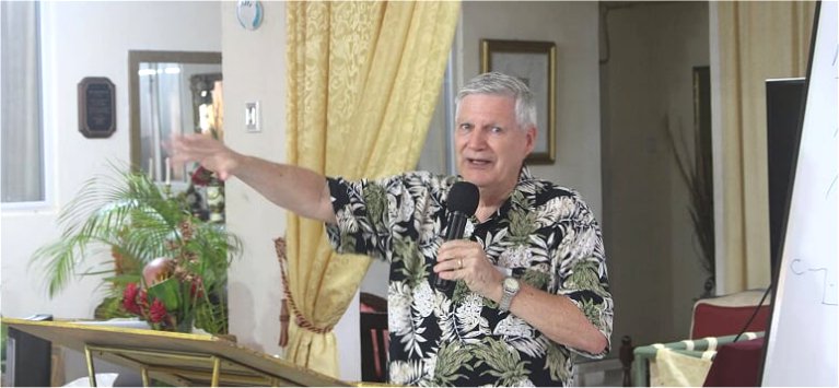 Rev Dave Stone Foursquare leaders visit Mount Zion's Missions Inc Barbados Foursquare Church in 2018